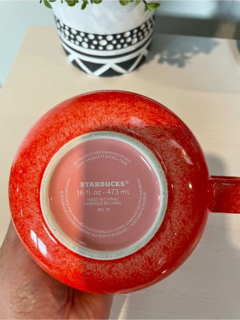 Red Coral White Speckled Ceramic 16 Oz. Starbucks Coffee Soup Cup Mug Bowl